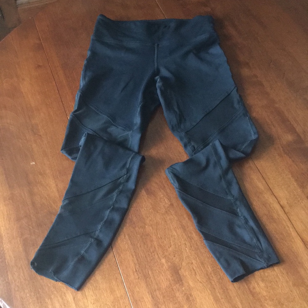 Dharma Bums leggings w/ mesh panels